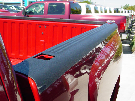 4 Reasons to Install Bed Rail Caps On Your Pickup Right Now